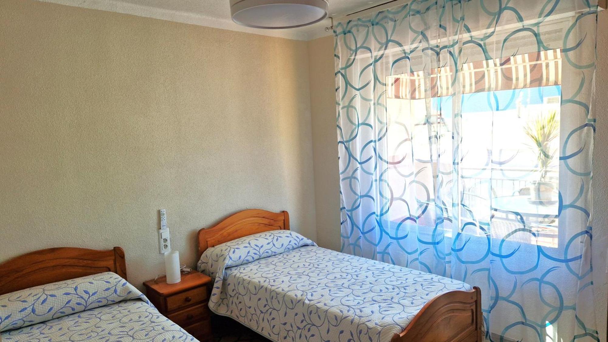 Apartamentos Centricos Playa Norte Peñíscola Oda fotoğraf